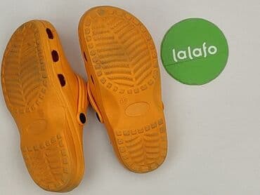 Sandały i klapki: Crocs, Sandały damskie, 38, stan - Dobry — 3