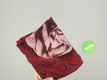 relab tshirt: Women`s T-shirt, size S — 4