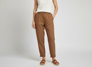 spodnie w paski pull and bear: PULL&BEAR, Material trousers for women, size S — 1