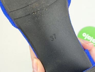 ccc srebrne sandały na obcasie: Półbuty damskie, rozmiar 37 — 5