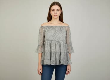 sukienki z żabotem: Women's blouse, size M — 1