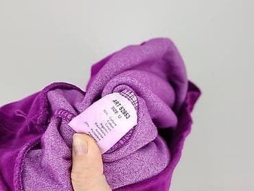 nago bluzy: Wiya, Bluza damska
, rozmiar One size — 4