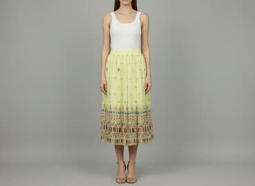 spódnice haftowane: Women`s skirt, size XS at lalafo.pl — 1 spódnice haftowane: Women`s skirt, size XS — 1