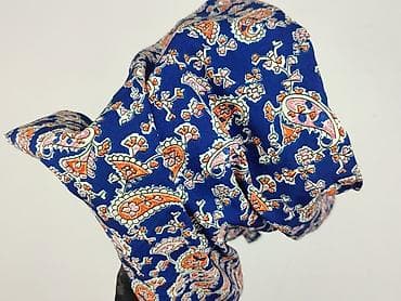 sandaly pikowane: T-shirt damski, rozmiar S — 4