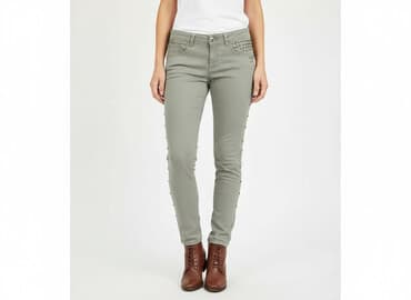 spodnie nabijane ćwiekami: Jeansy damskie, rozmiar M — 6