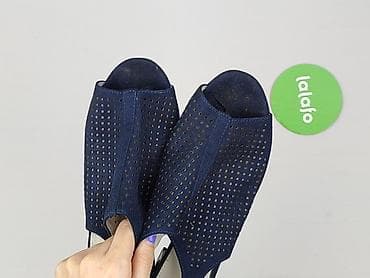 crocs elza: Sandały damskie, rozmiar 39 — 6