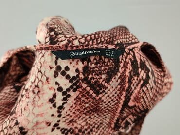 Жінкам: Stradivarius, Жіноча блуза, розмір S — 4