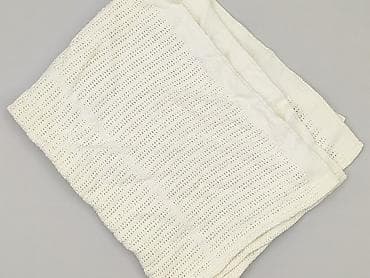 Koc 100 x 75, kolor - Beżowy, stan - Bardzo dobry w lalafo.pl Koc 100 x 75, kolor - Beżowy, stan - Bardzo dobry