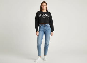 bluzy koszykarskie: Bluza damska
, rozmiar M — 6