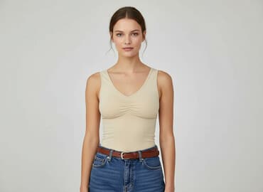 ubrania tuszujące brzuch: Women`s T-shirt, size L — 1