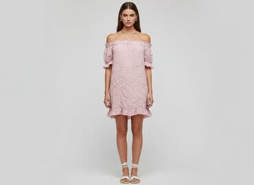 sukienki z żabotem: Women`s dress, size S — 1