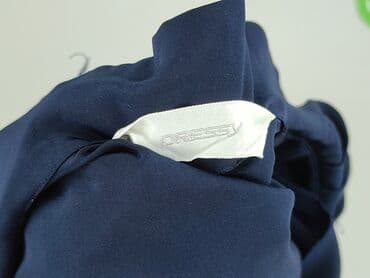 koszulka do garnituru damskiego: Bluzka damska, rozmiar M — 4