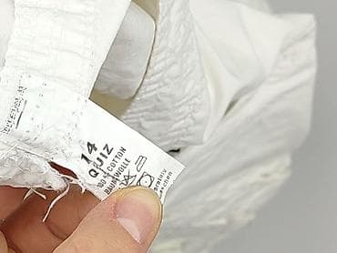 white jeans: Q/S By S.Oliver, Szorty damskie, rozmiar L — 6