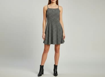 stradivarius sukienka w kropki: Women`s dress, size M — 1