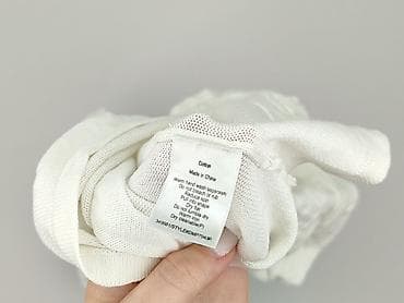 obcisla biale bluzki: Narzutka damska, rozmiar M — 4