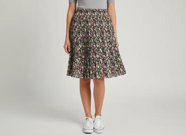 plisowane spódnice w kwiaty: Spódnica damska, rozmiar S — 1