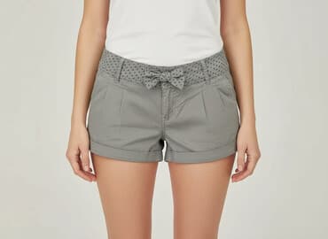 krótkie spodenki do kościoła: Chillin, Szorty damskie, rozmiar S — 7