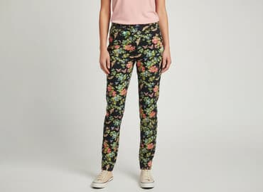 czarne sandały płaskie ccc: Oasis, Spodnie materiałowe damskie, M — 6