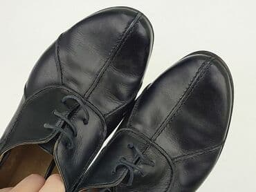 kozaki na grubej podeszwie ccc: Gino Rossi, Półbuty damskie, 38 — 6