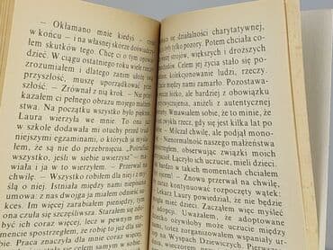Książki: Książka, gatunek - Powieść, stan - Bardzo dobry — 4