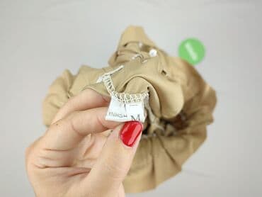 aplikacje z ubraniami: Spodnie materiałowe damskie, rozmiar M — 4