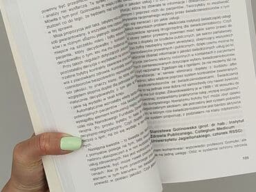 Książki: Książka, gatunek - Literatura faktu, stan - Bardzo dobry — 3
