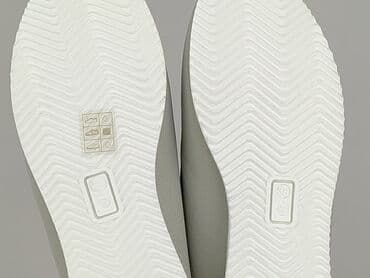 czarna sukienka i białe trampki: Sneakersy damskie, rozmiar 38 — 5