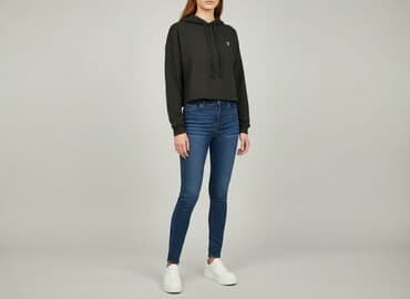 bluzy damskie cropp wyprzedaż: Boohoo, Bluza damska
, rozmiar XS — 1