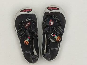 newfeel buty dziecięce: Капці 26, Б/в на lalafo.pl — 2 newfeel buty dziecięce: Капці 26, Б/в — 2