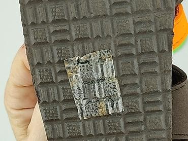 klapki na: Sandałki 26, Używany — 4