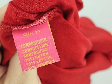 czerwone jeansy: Bluzka damska, rozmiar M — 4