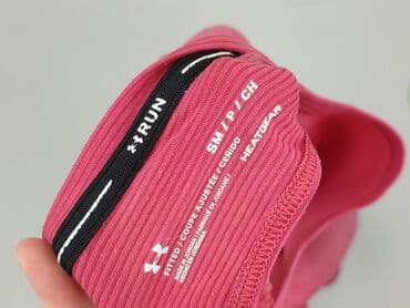 skladanie koszulki: Under Armour, T-shirt damski, S — 5