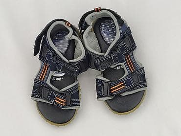 cardigans: Sandałki 15 i mniejsze, Używany — 1