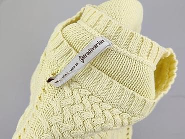 sweter z truskawkami: Stradivarius, Sweter damski, rozmiar S — 4