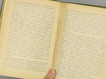Książki: Książka, gatunek - Edukacyjna, stan - Bardzo dobry — 3