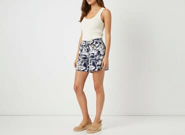 krótkie spodenki woodland: H&M, Szorty damskie, rozmiar M — 6