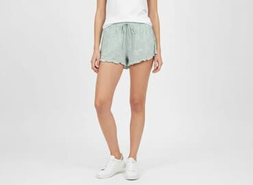 krótkie spodenki xxl damskie: Sinsay, Szorty damskie, rozmiar M — 7