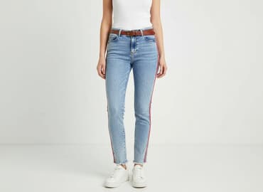 jeansy w gwiazdy: Jeansy damskie, rozmiar M — 6