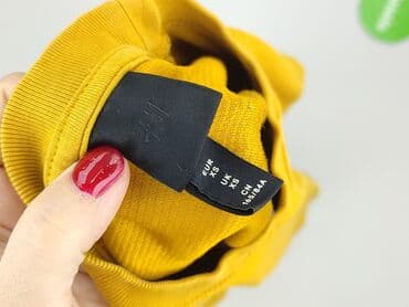 spodnie dresowe z napisami: H&M, Women`s sweatshirt, XS — 4