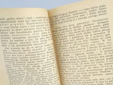 Książki: Książka, gatunek - Literatura faktu, stan - Bardzo dobry — 3