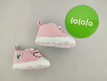 sweter hello kitty: Buciki niemowlęce, Minnie Mouse, 18, stan - Bardzo dobry — 2