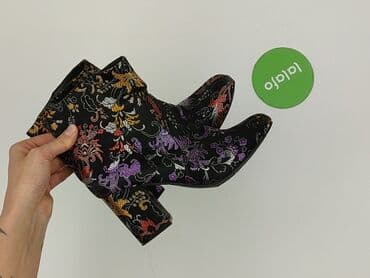 nieprzemakalne buty zimowe: Asos, Botki damskie, 39 — 5