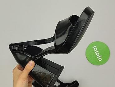 michael kors klapki na platformie: Sandały damskie, rozmiar 38 — 8