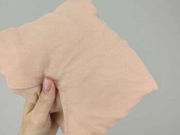 aplikacje z ubraniami: Bluzka damska, rozmiar S — 5