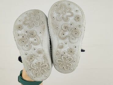 buty zimowe dla dziewczynki ccc: Buciki niemowlęce, 21, stan - Bardzo dobry — 4