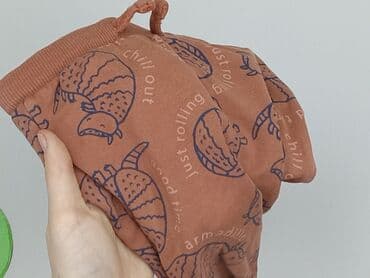 czapka coca cola: Spodnie dresowe, So cute, 6-9 miesięcy, stan - Idealny — 6
