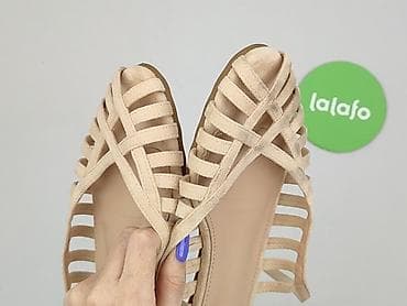 clarks: Bellamica, Sandały damskie, rozmiar 39 — 6