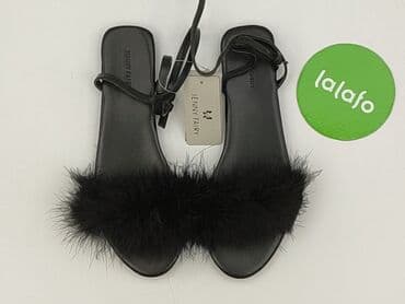 kozaki na grubej podeszwie ccc: Sandały damskie, 38 — 2