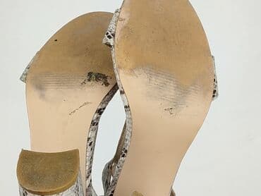 sandały na słupku i platformie ccc: Лофери та туфлі жіночі, розмір 39 — 6