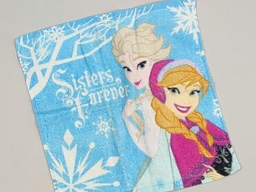 pościel hello kitty smyk: Ręcznik 30 x 30, kolor - Kolorowy, stan - Idealny — 1